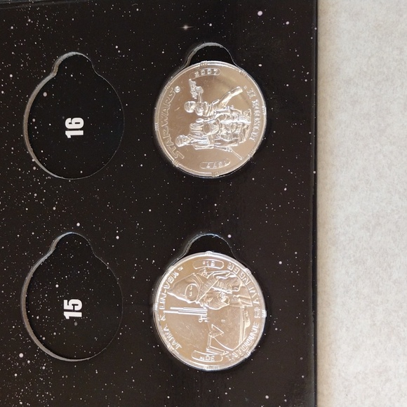 Star Wars 30th Anniversary Coin Album with 14 Coins 2006 Lucas Films Ltd Hasbro - Picture 9 of 13